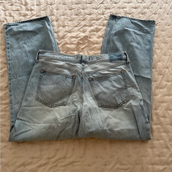 Abercrombie & Fitch The Loose High Rise Jeans - Picture 5 of 5